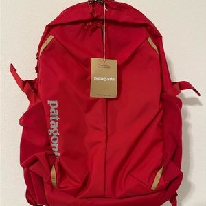 NWT Patagonia 26L Refugio Backpack